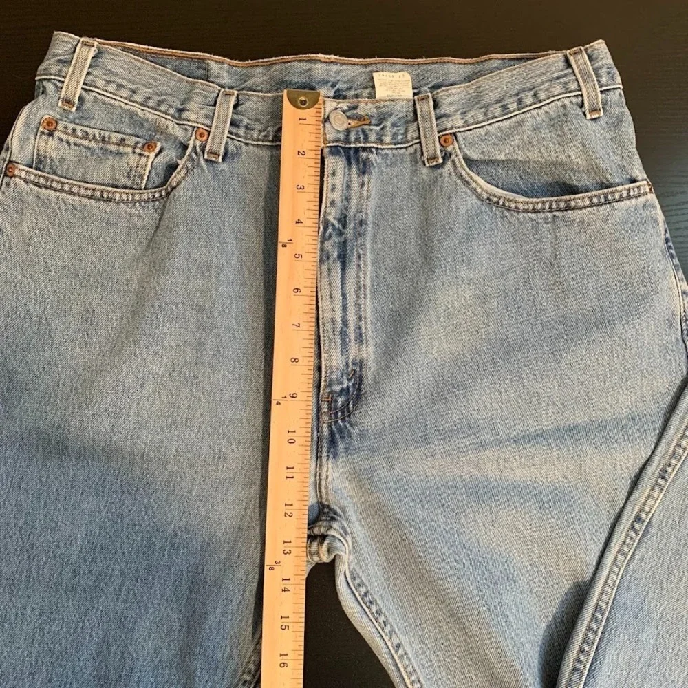 Levi's 505 Regular Fit Straight Leg Light Wash Denim Blue Jeans Men's 38x30‎